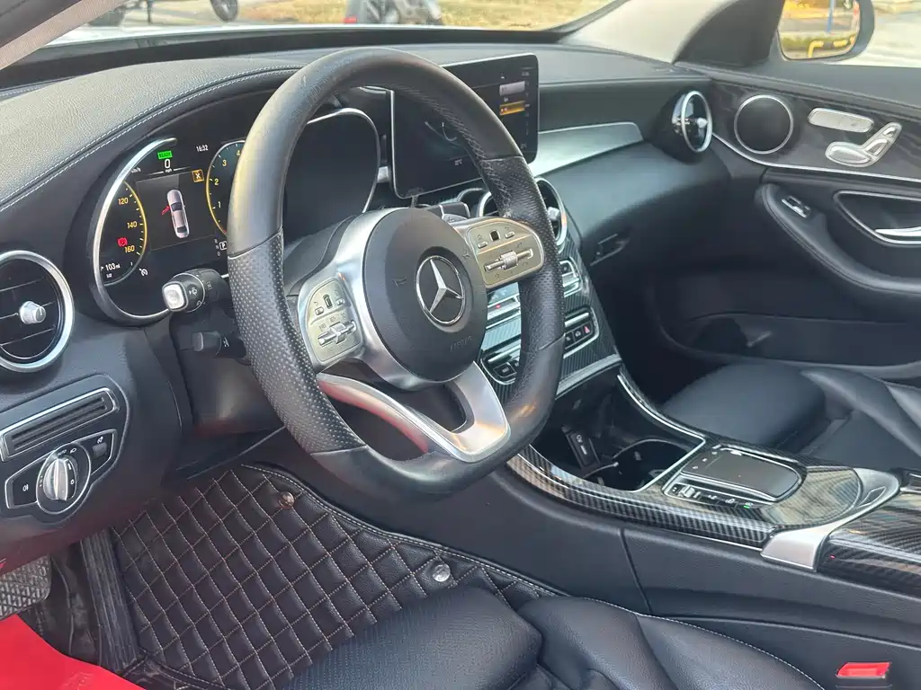 MERCEDES-BENZ C CLASS