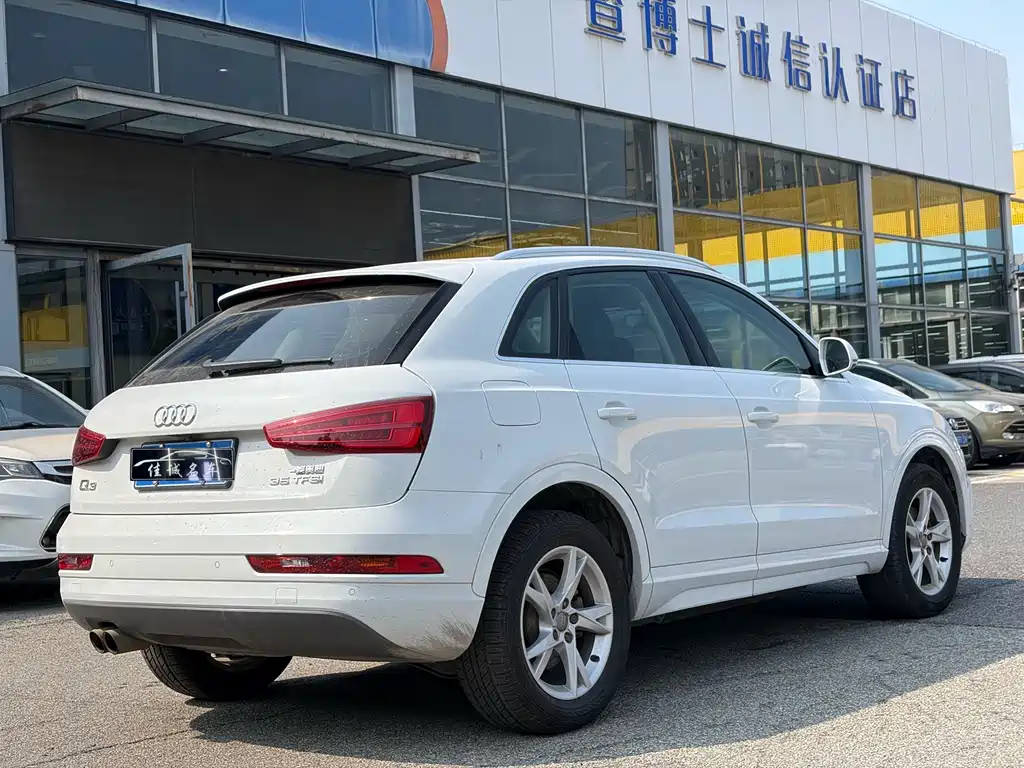 Audi Q3 — миниатюра 2