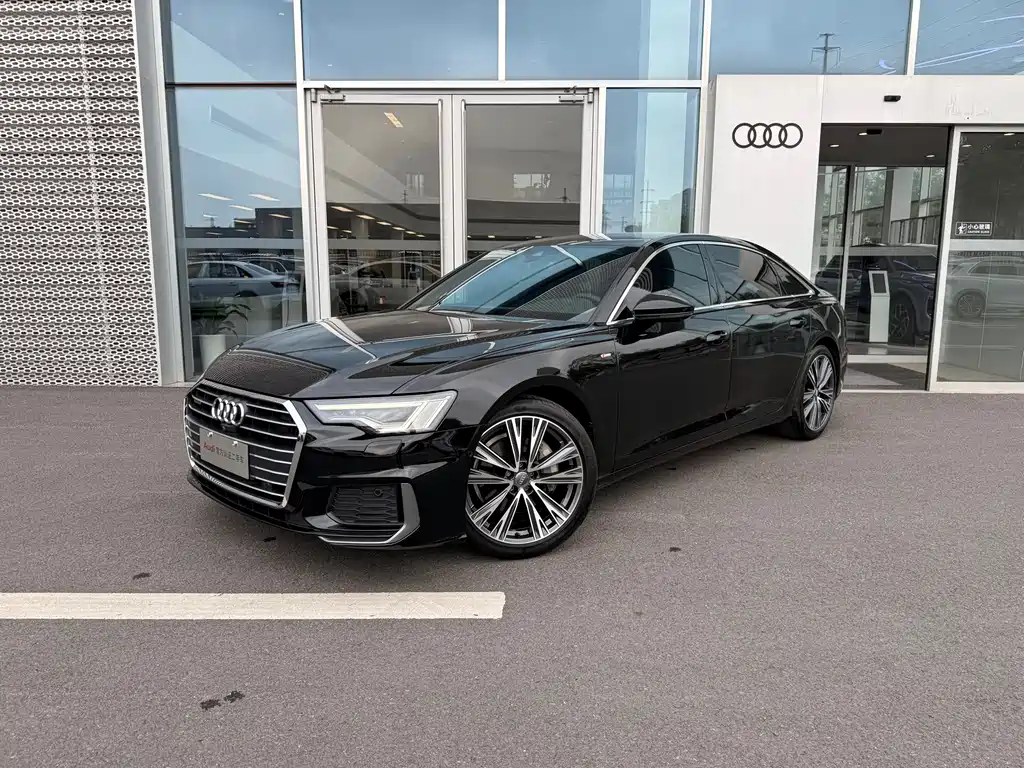 Audi A6L 2022