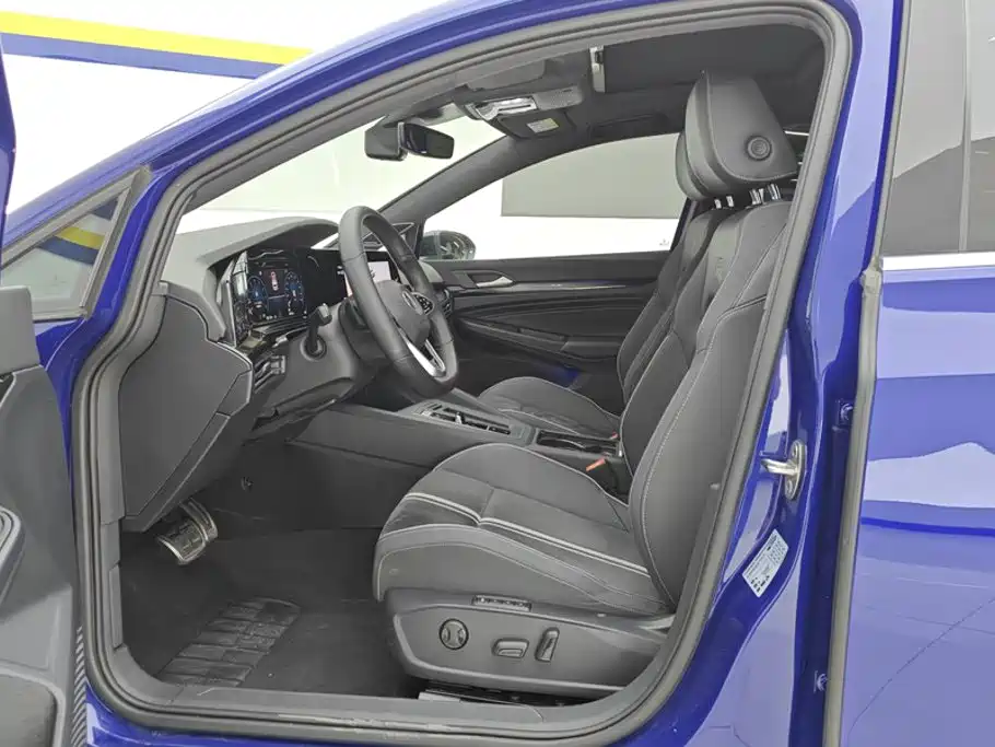 Volkswagen Golf — миниатюра 9