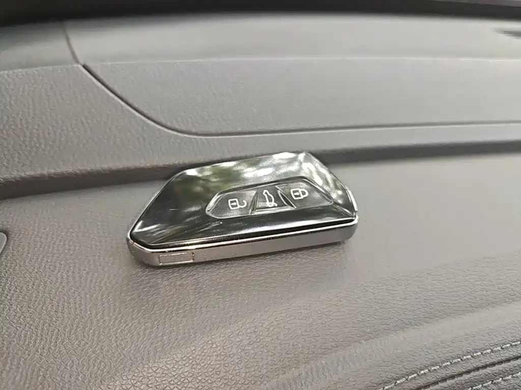 Volkswagen ID.4 Crozz — миниатюра 9