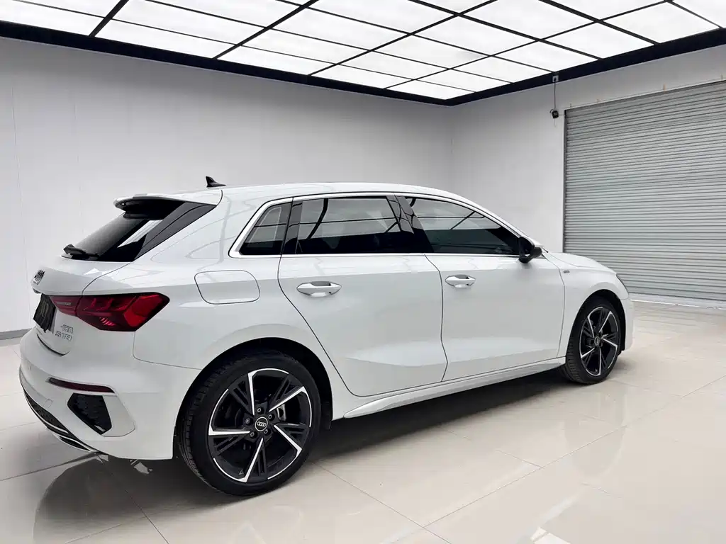 Audi A3 — миниатюра 4