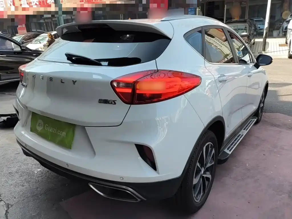 Geely Emgrand GS — миниатюра 7