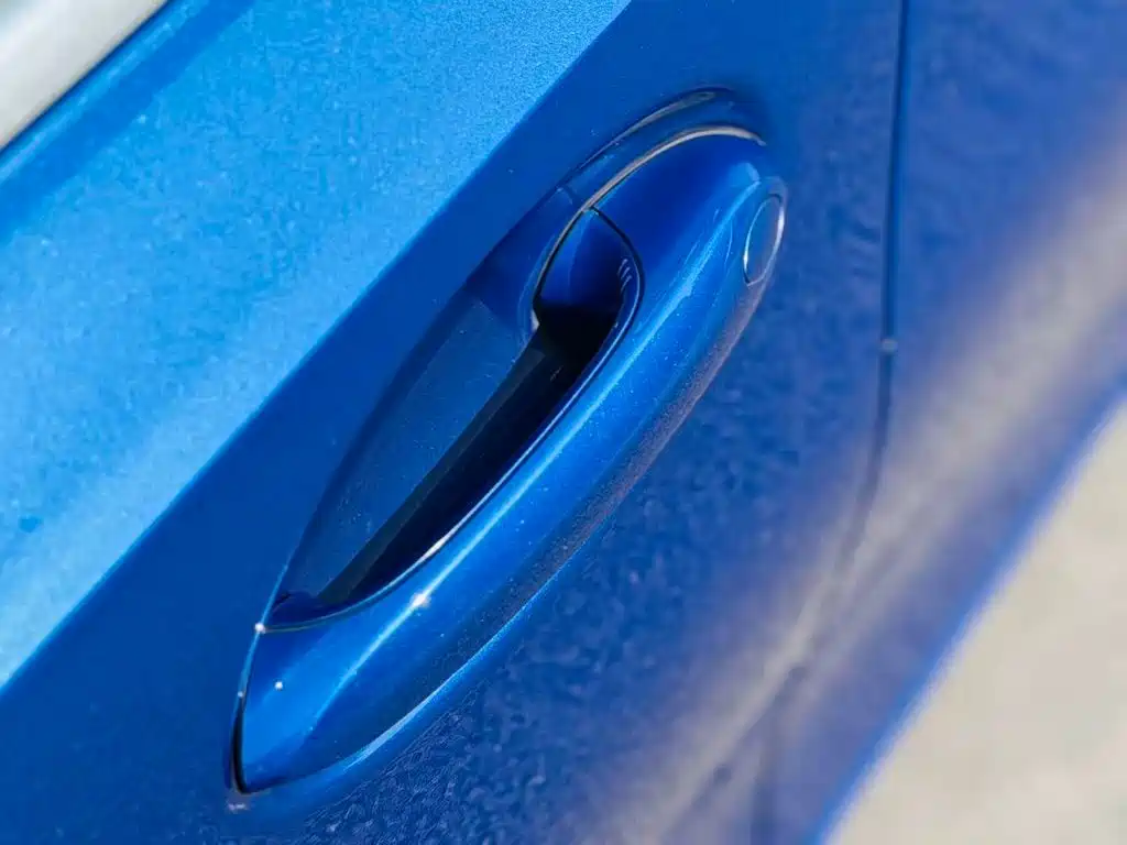 BMW 3 Series — миниатюра 8