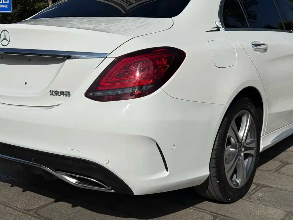 Mercedes-Benz C-Class — миниатюра 21