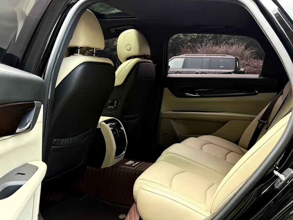 Cadillac CT6 — миниатюра 8