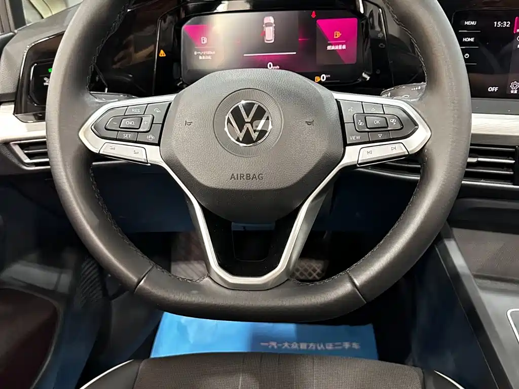 Volkswagen Golf — миниатюра 19