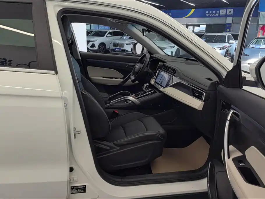 GEELY AUTOMOBILE BOYUE