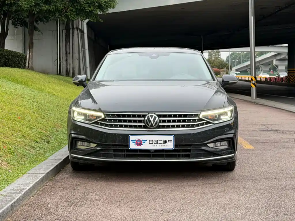 Volkswagen Magotan — миниатюра 2