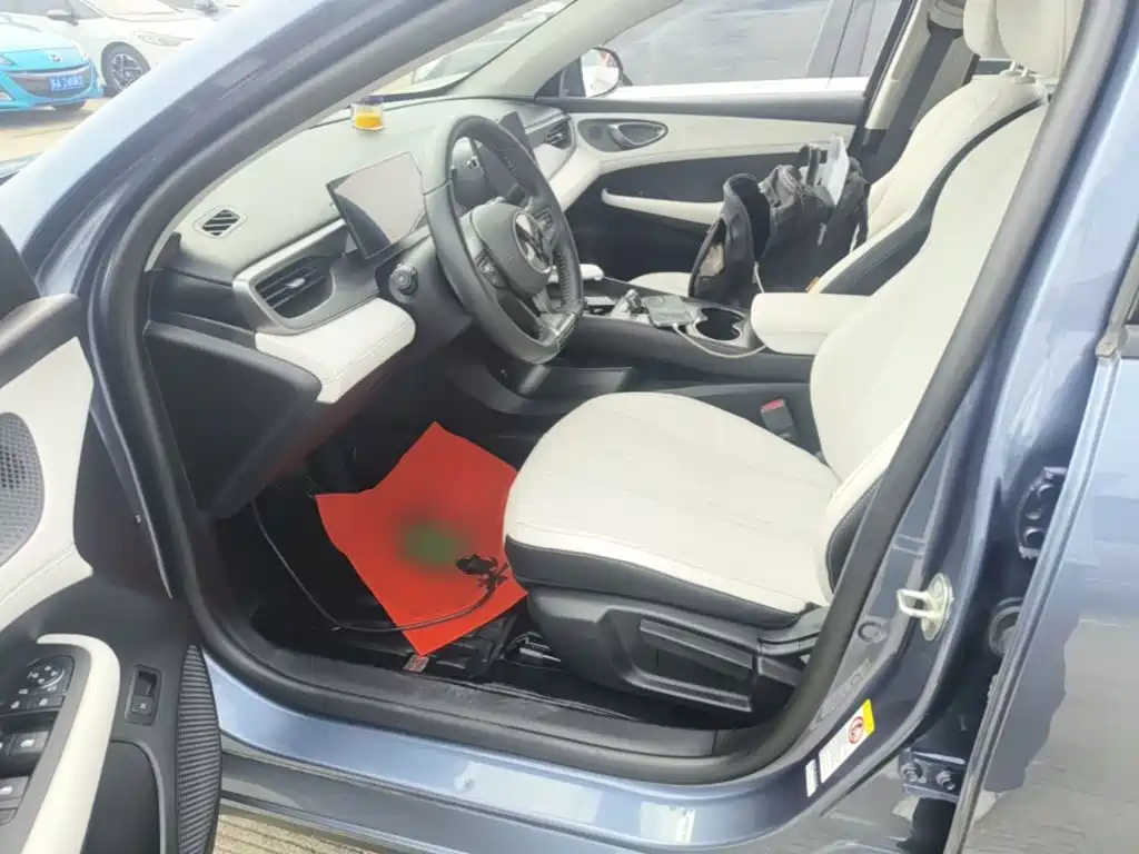 BYD Seal 05 DM-i — миниатюра 15