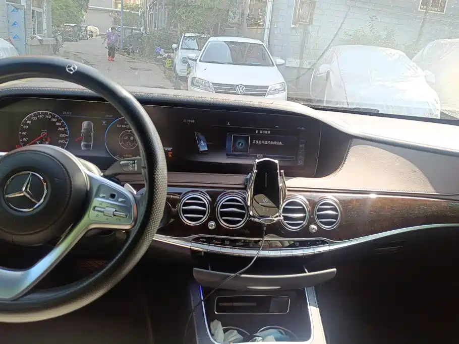 Mercedes-Benz S-Class — миниатюра 13