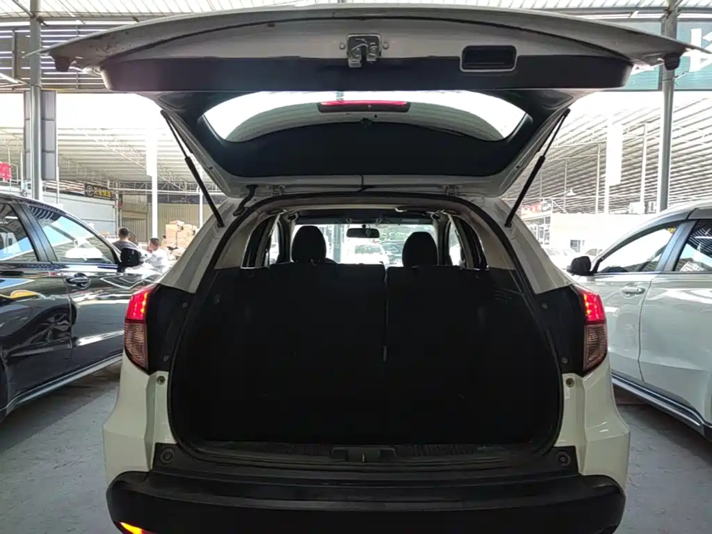 Honda Vezel — миниатюра 19