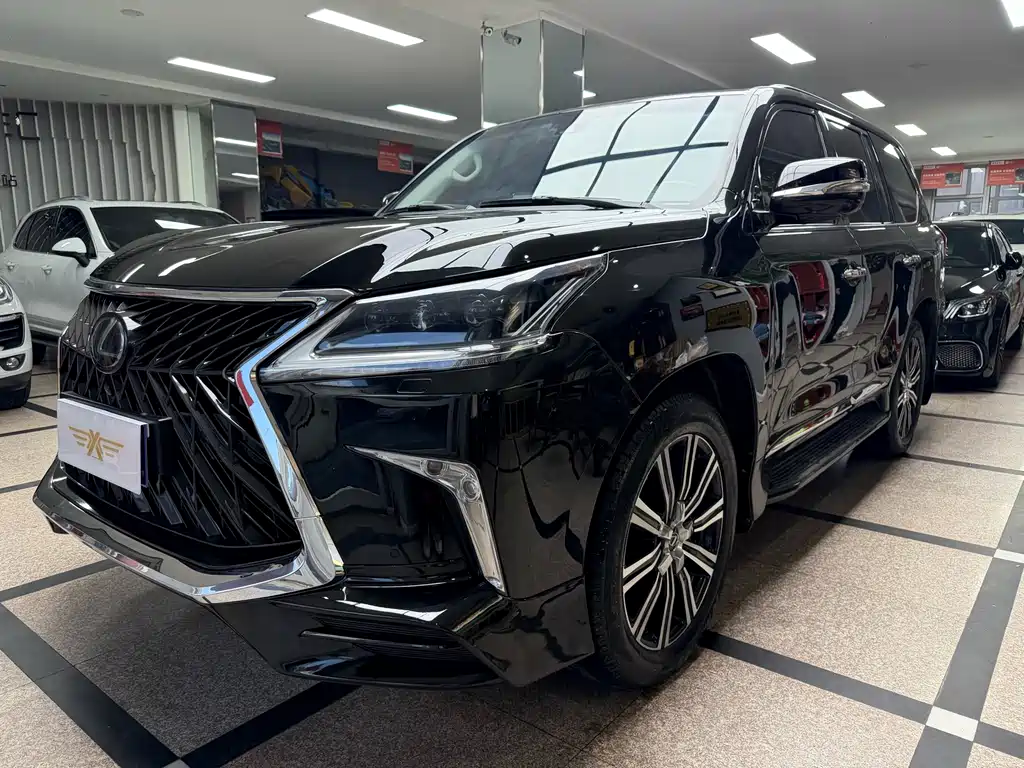 Lexus LX 2019