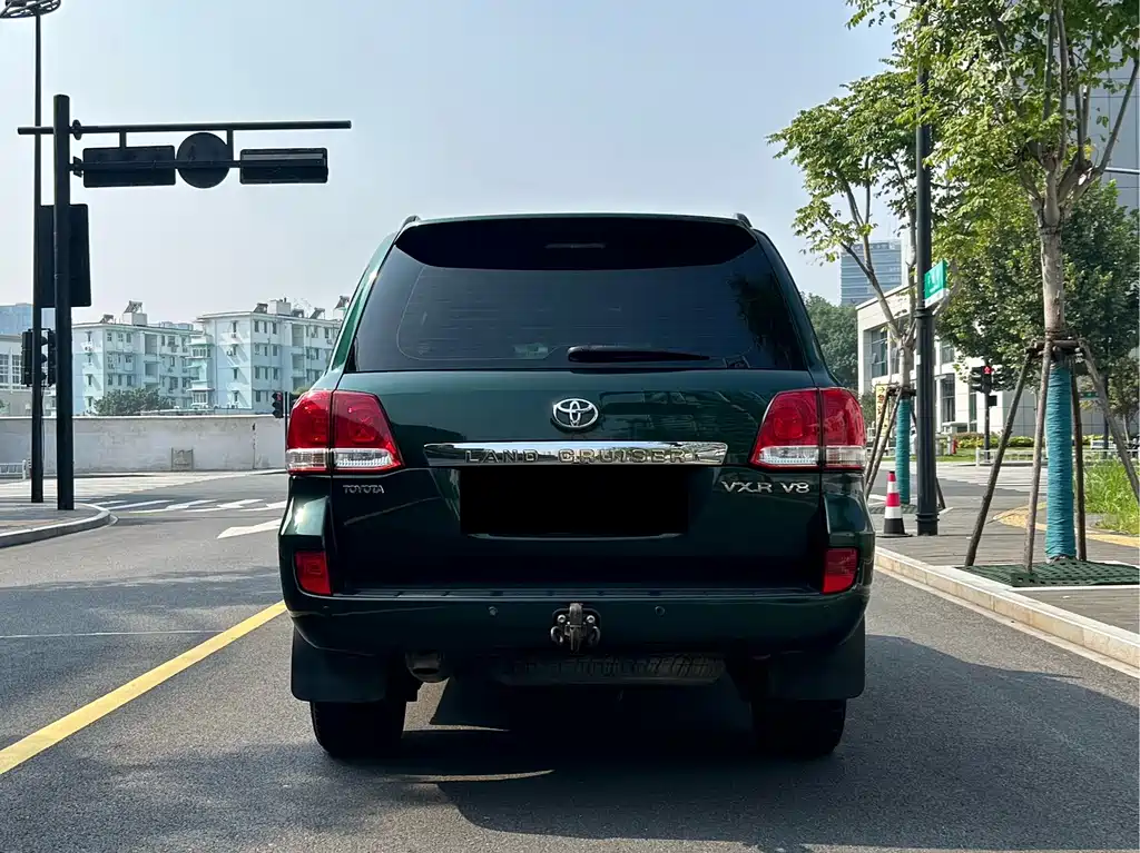 Toyota Land Cruiser — миниатюра 4