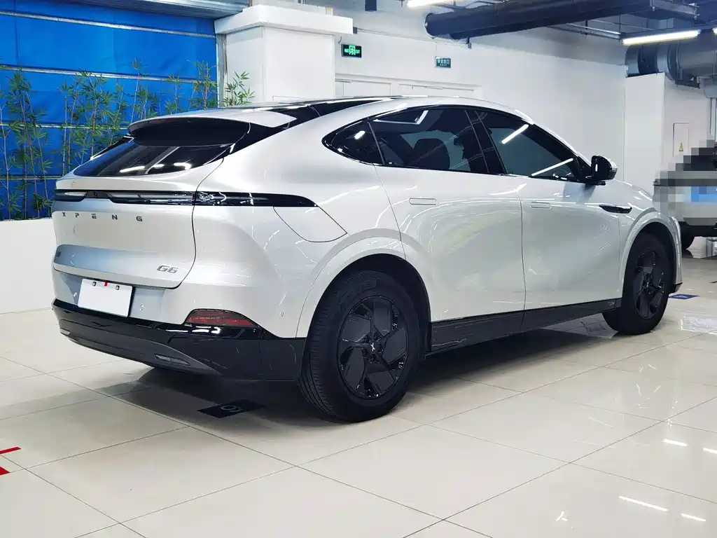 XPeng G6 — миниатюра 4