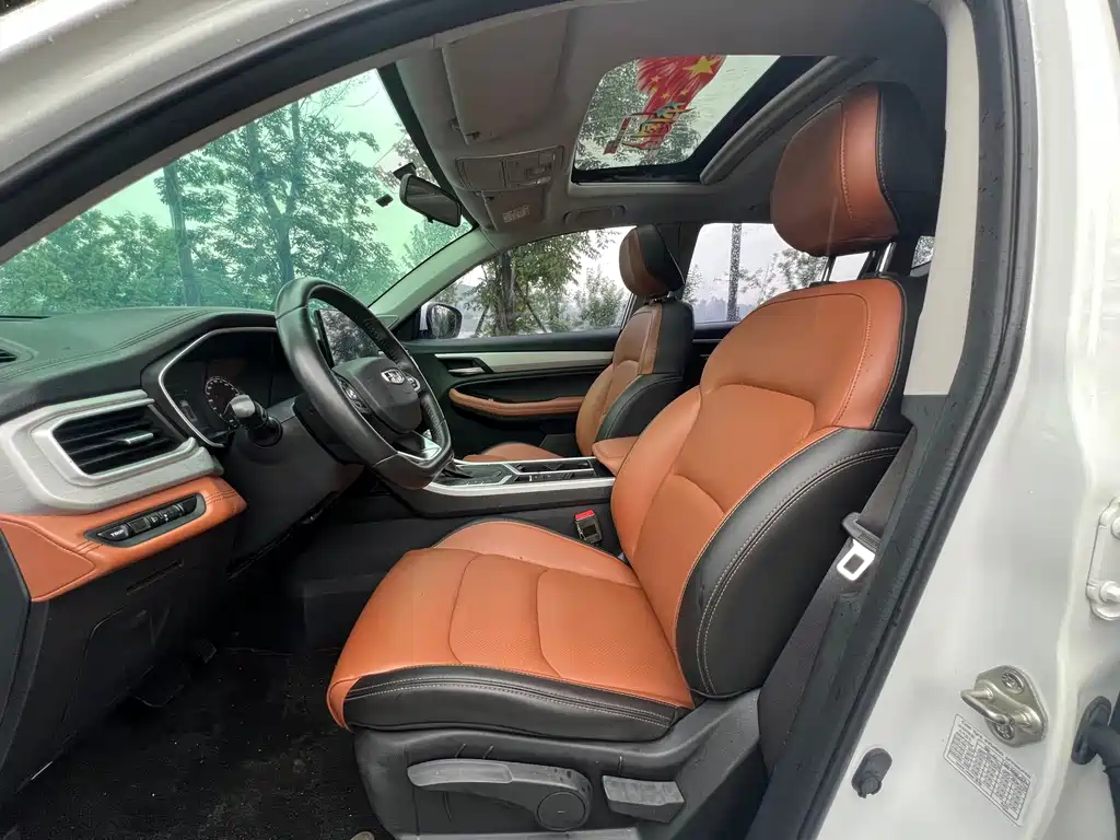 Geely Vision X6 — миниатюра 7