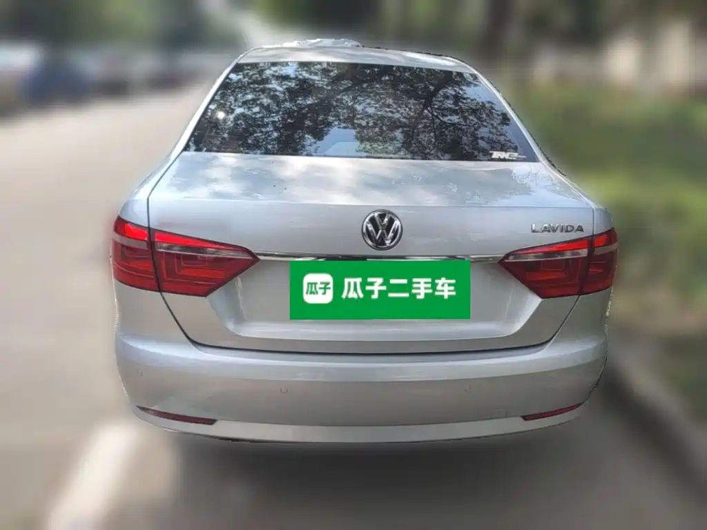 Volkswagen Lavida — миниатюра 8