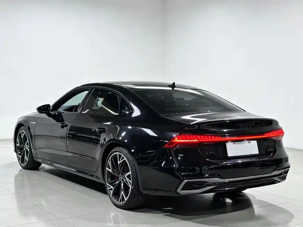 Audi A7L — миниатюра 10