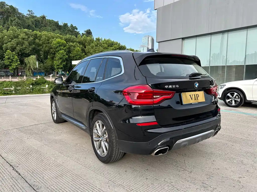 BMW X3 — миниатюра 7