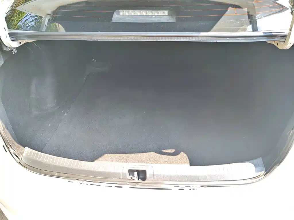 Toyota Corolla — миниатюра 14