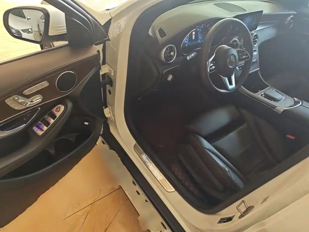Mercedes-Benz GLC — миниатюра 16