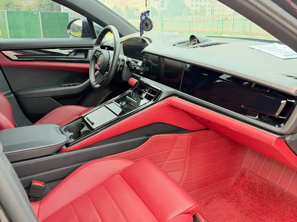 Porsche Panamera — миниатюра 9