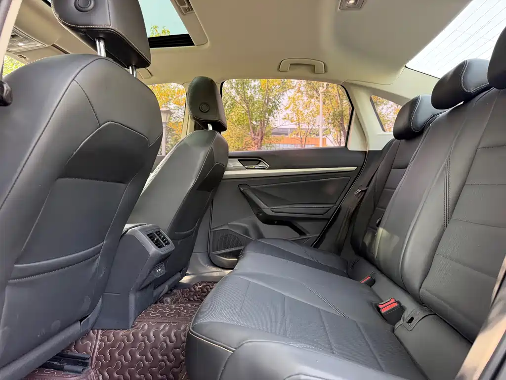 Volkswagen Lavida — миниатюра 18