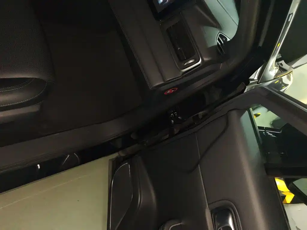 Li Auto Li ONE — миниатюра 19