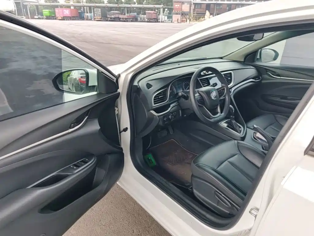 Buick Excelle — миниатюра 16