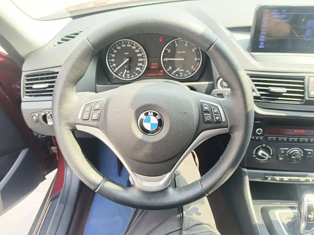 BMW X1 — миниатюра 11
