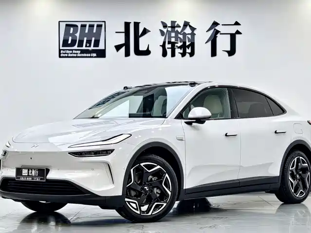 2025 Nio L60