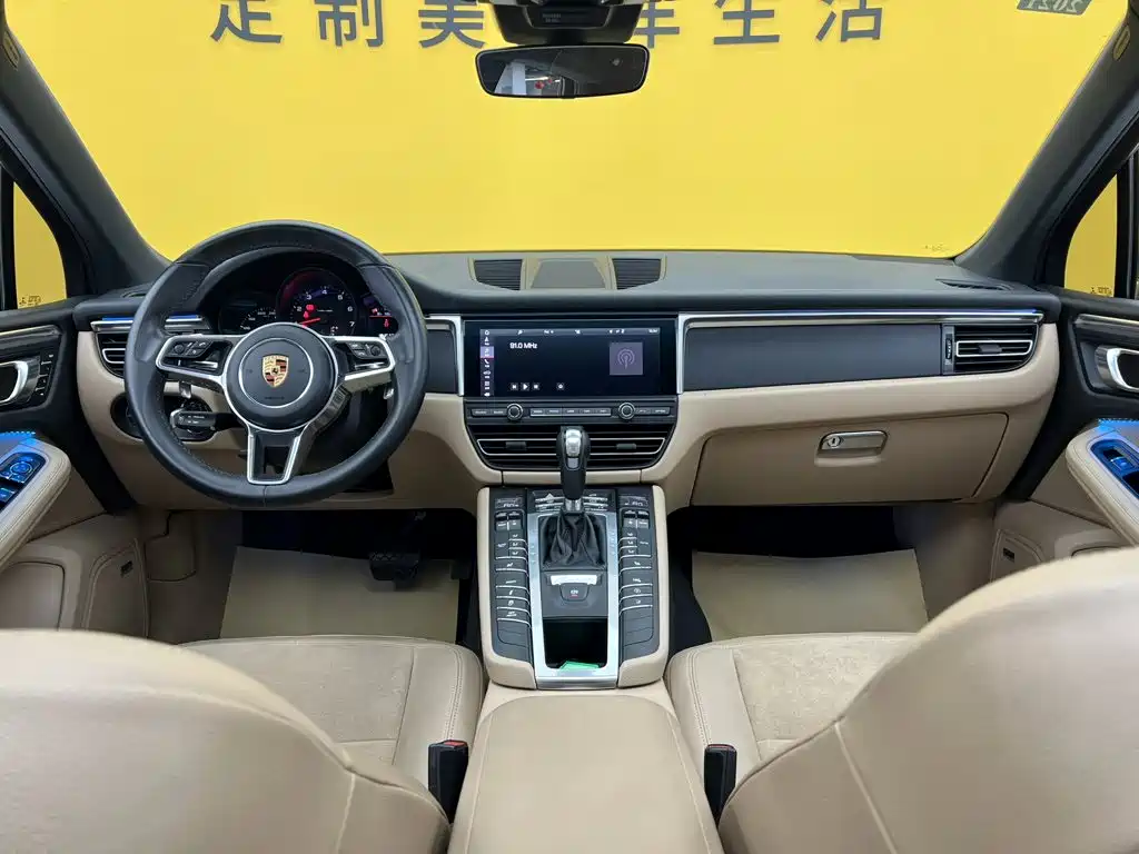 Porsche Macan — миниатюра 14