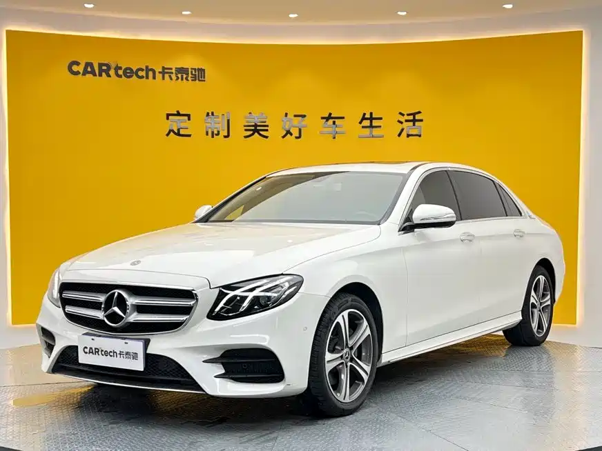 Mercedes-Benz E-Class — миниатюра 13