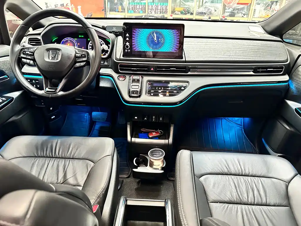 Honda Elysion — миниатюра 13