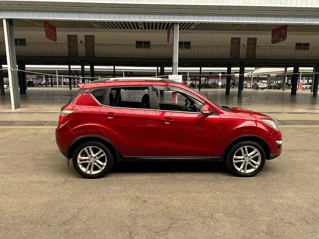 Changan CS35 — миниатюра 4