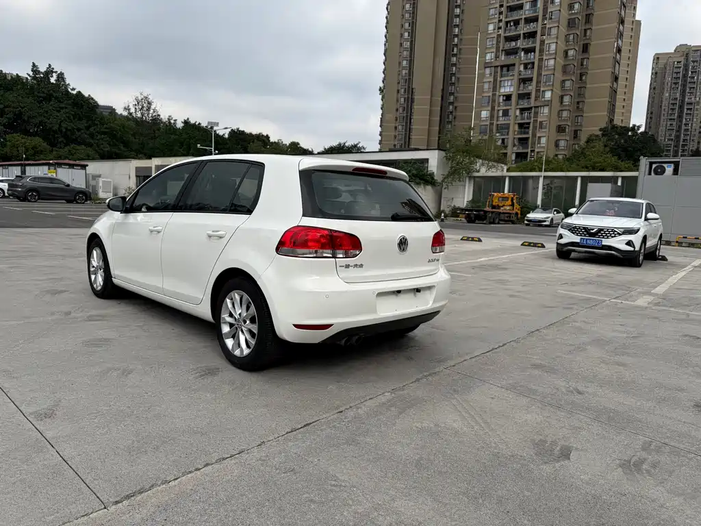 Volkswagen Golf — миниатюра 9
