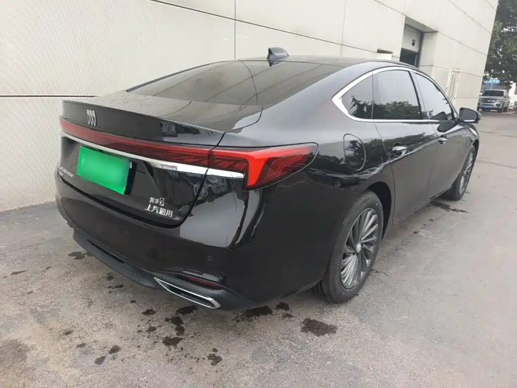 Buick LaCrosse — миниатюра 7