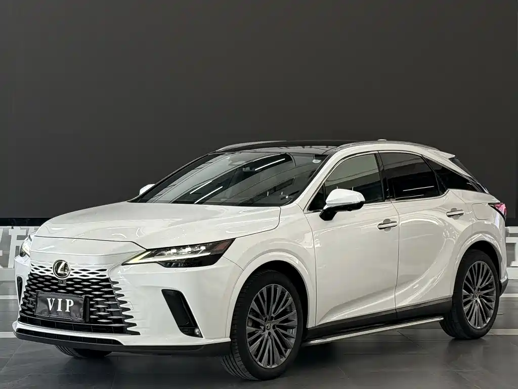 Lexus RX 2023