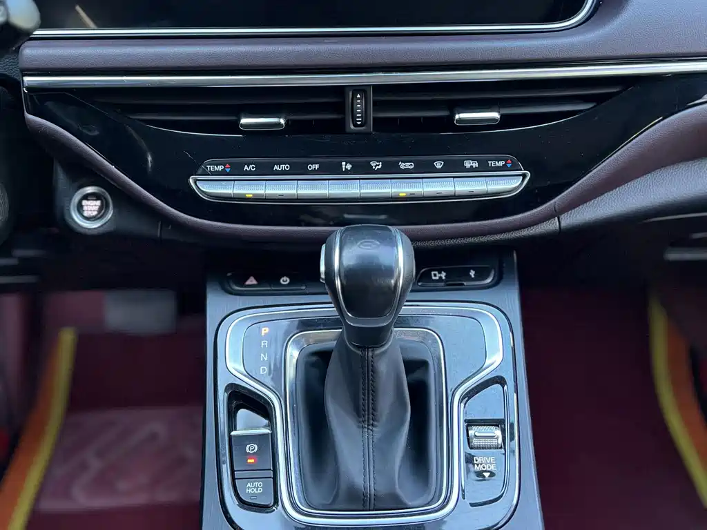 GAC Motor Trumpchi M6 — миниатюра 9