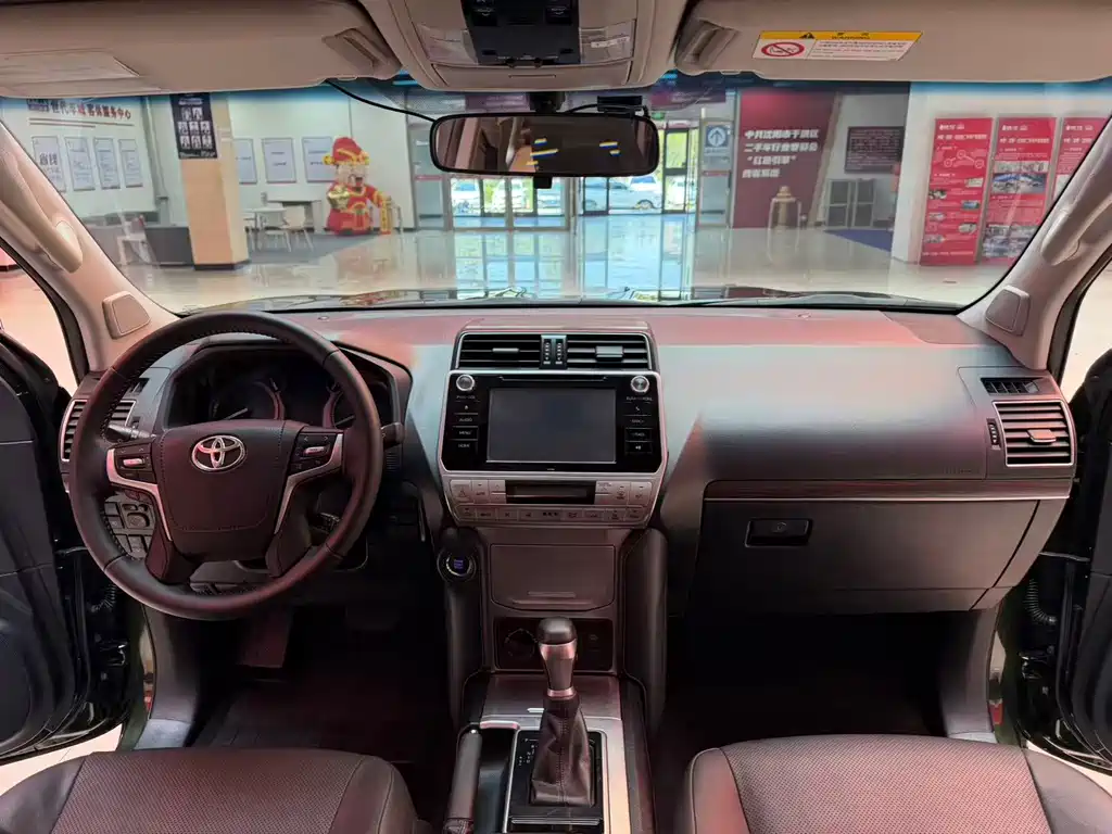 Toyota Land Cruiser Prado 2018 3.5L AT TX-L