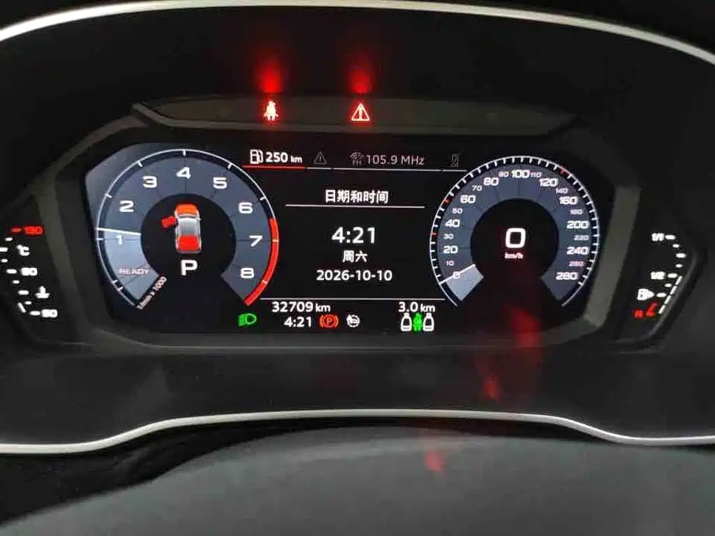 Audi Q3 — миниатюра 2