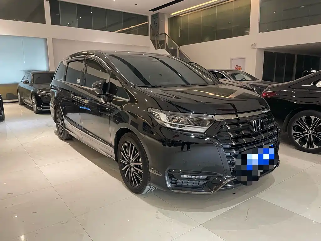 Honda Elysion — миниатюра 2