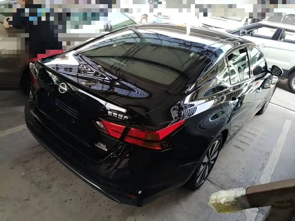 Nissan Teana — миниатюра 7