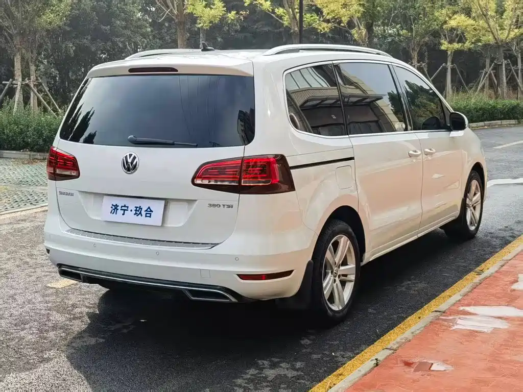 Volkswagen Sharan — миниатюра 6