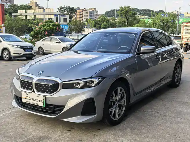 BMW  I3 2023