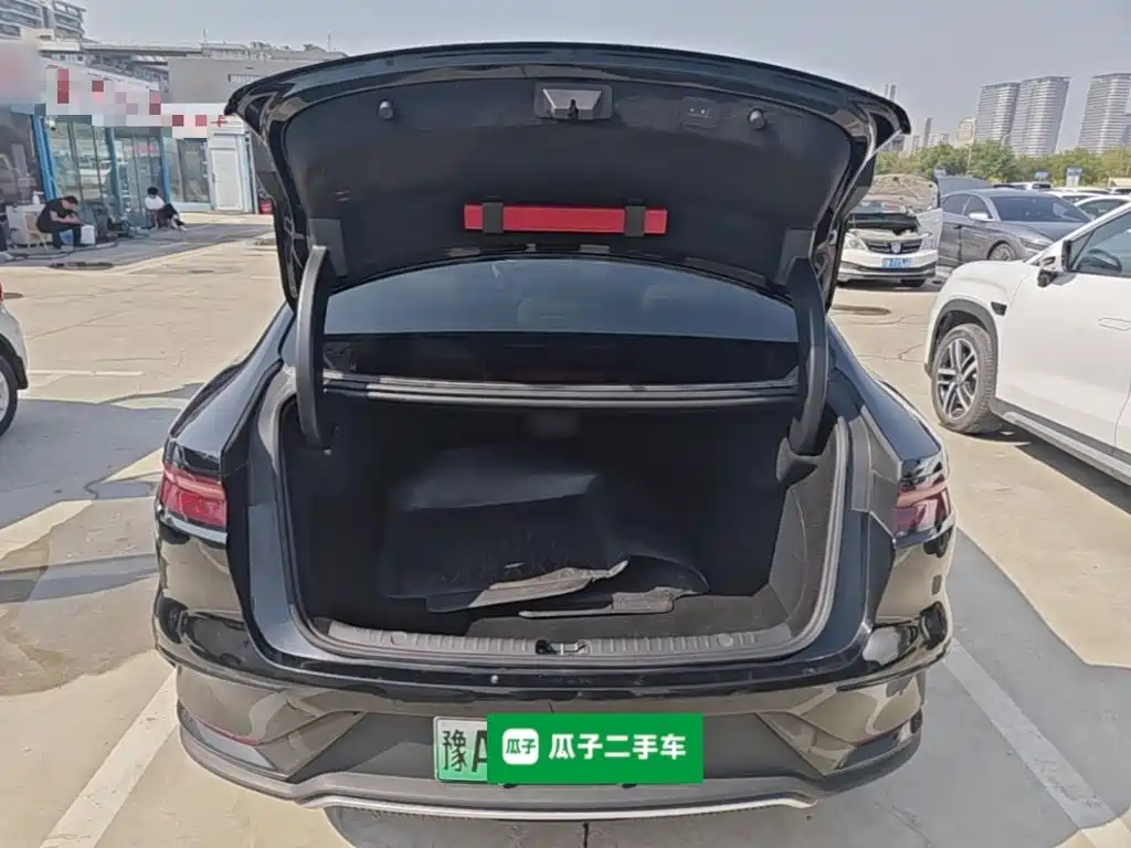 BYD Han — миниатюра 19