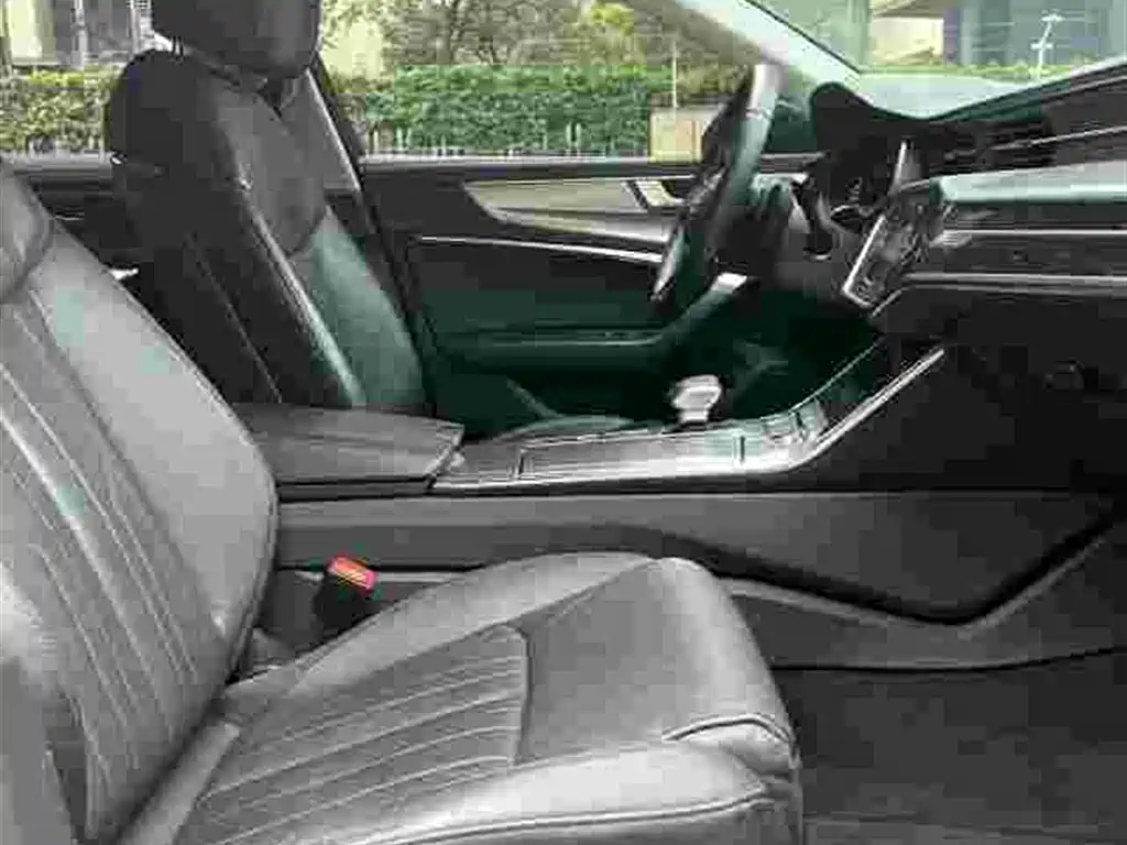 Audi A6L — миниатюра 7
