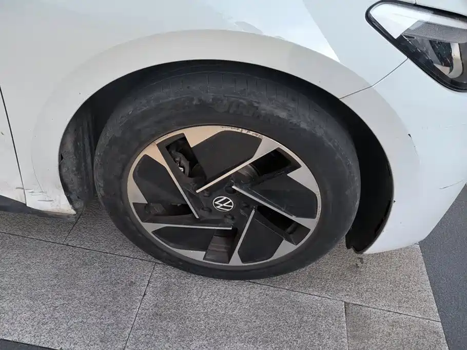 Volkswagen ID.3 — миниатюра 6