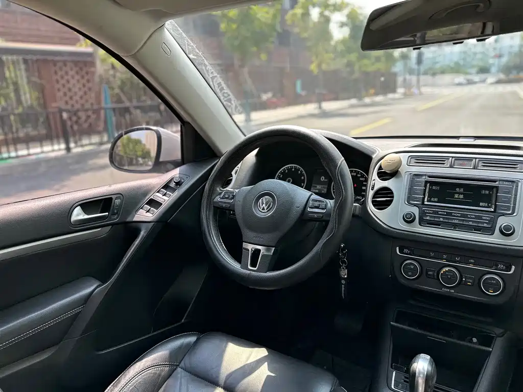 Volkswagen Tiguan — миниатюра 22
