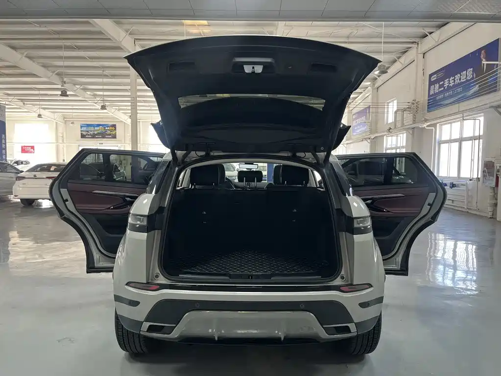 Land Rover Evoque — миниатюра 19
